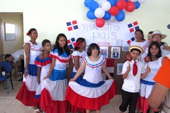 Manos Maenos en Mocion (Mao Hands in Motion)