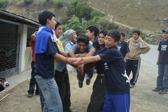 Youth Camp VALOR, Varones Adolescentes Lideres Para el Organizacion y Responsibilidad [Adolescent Male Leaders for Organization and Responsibility]