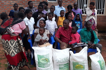 BUILD PLAYGROUND FOR TEEN CLUB AND HIV/AIDS INFECTED CHILDREN AT NKHORONGO HEALTH CENTRE IN MALAWI
