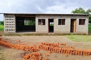 Chakhaza Health Center Maternal Waiting Shelter
