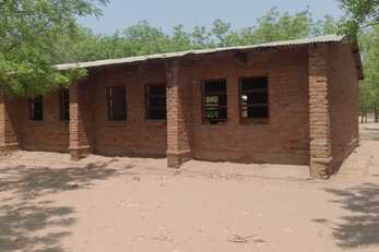 Building a house for teacher to improve leaners performance